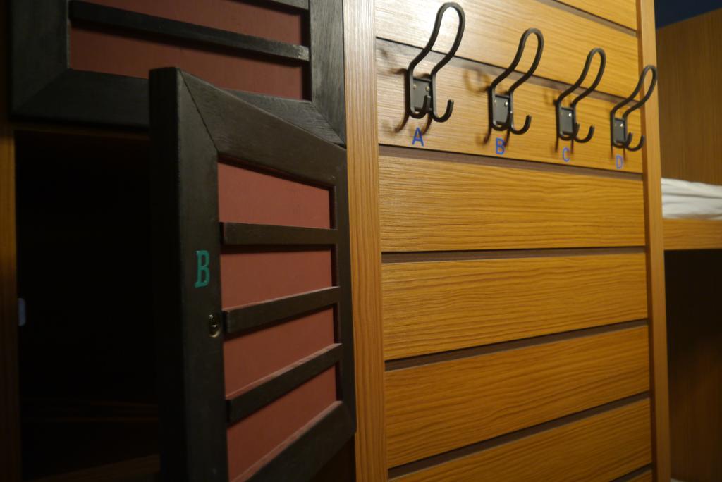 Hsin Hsin Hotel 苗栗市 エクステリア 写真